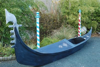 Gondola, Venetian